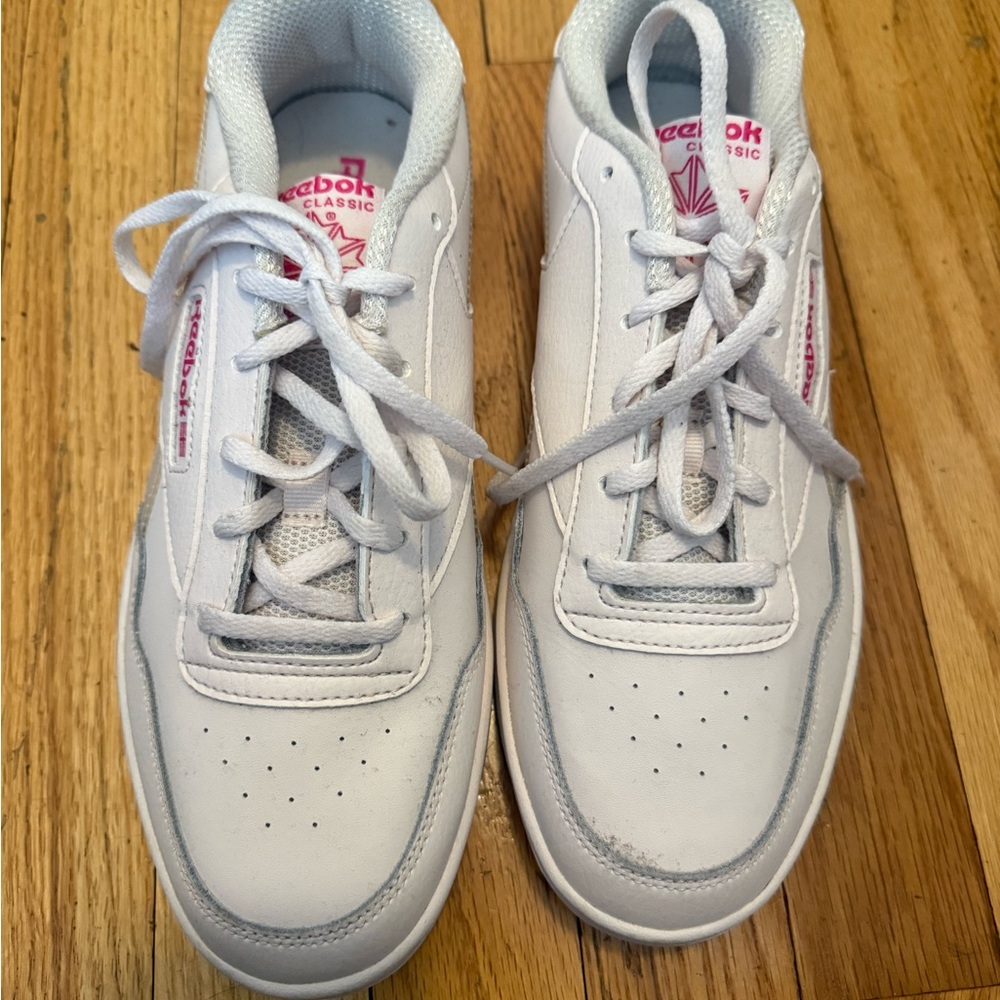 Reebok Classic Leather‎ Light Pink Women's Sneakers Size 10